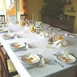 Bed & Breakfast Mewa 3*