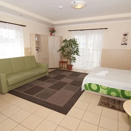 Nocleg ze śniadaniem Mewa 3*