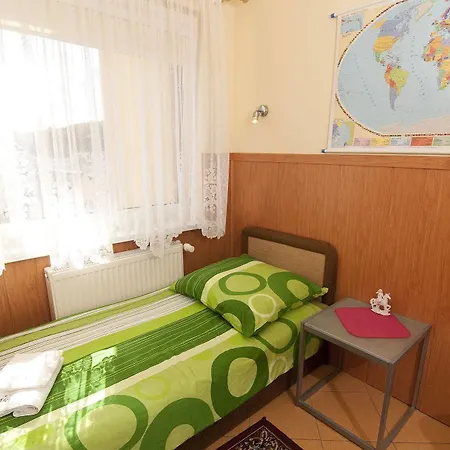 Mewa Nocleg ze śniadaniem 3*