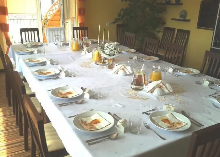 Bed and breakfast Mewa 3*