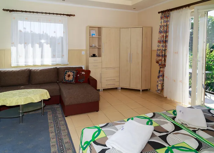 Mewa Bed and breakfast 3*